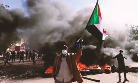منظمة اللاعنف العالمية تدعو لوقف القتال في الخرطوم