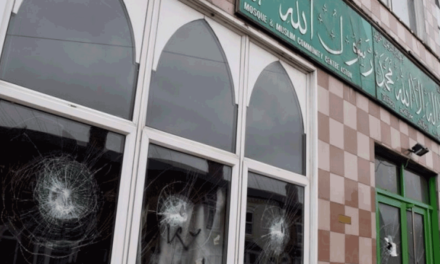 سازمان جهانی نفی خشونت حمله به مساجد شهر بیرمنگام انگلستان را محکوم کرد